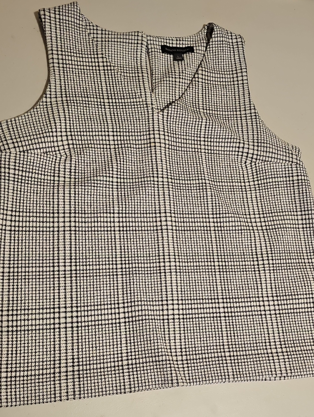 Banana Republic Black & White Plaid Women's Top